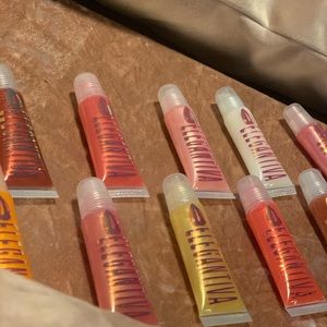 Lipglosses multiple colors and flavors